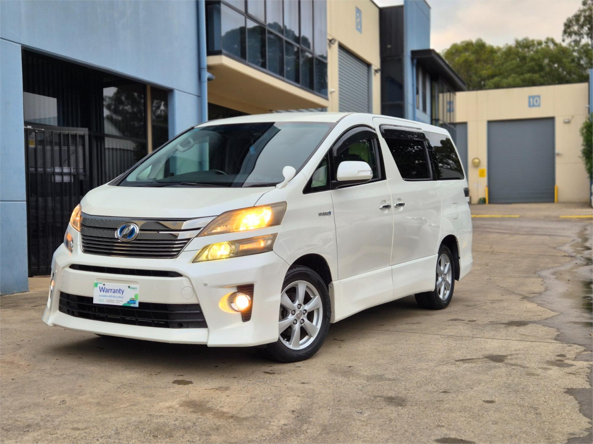 2012 Toyota Vellfire Hybrid ZR, photo 4
