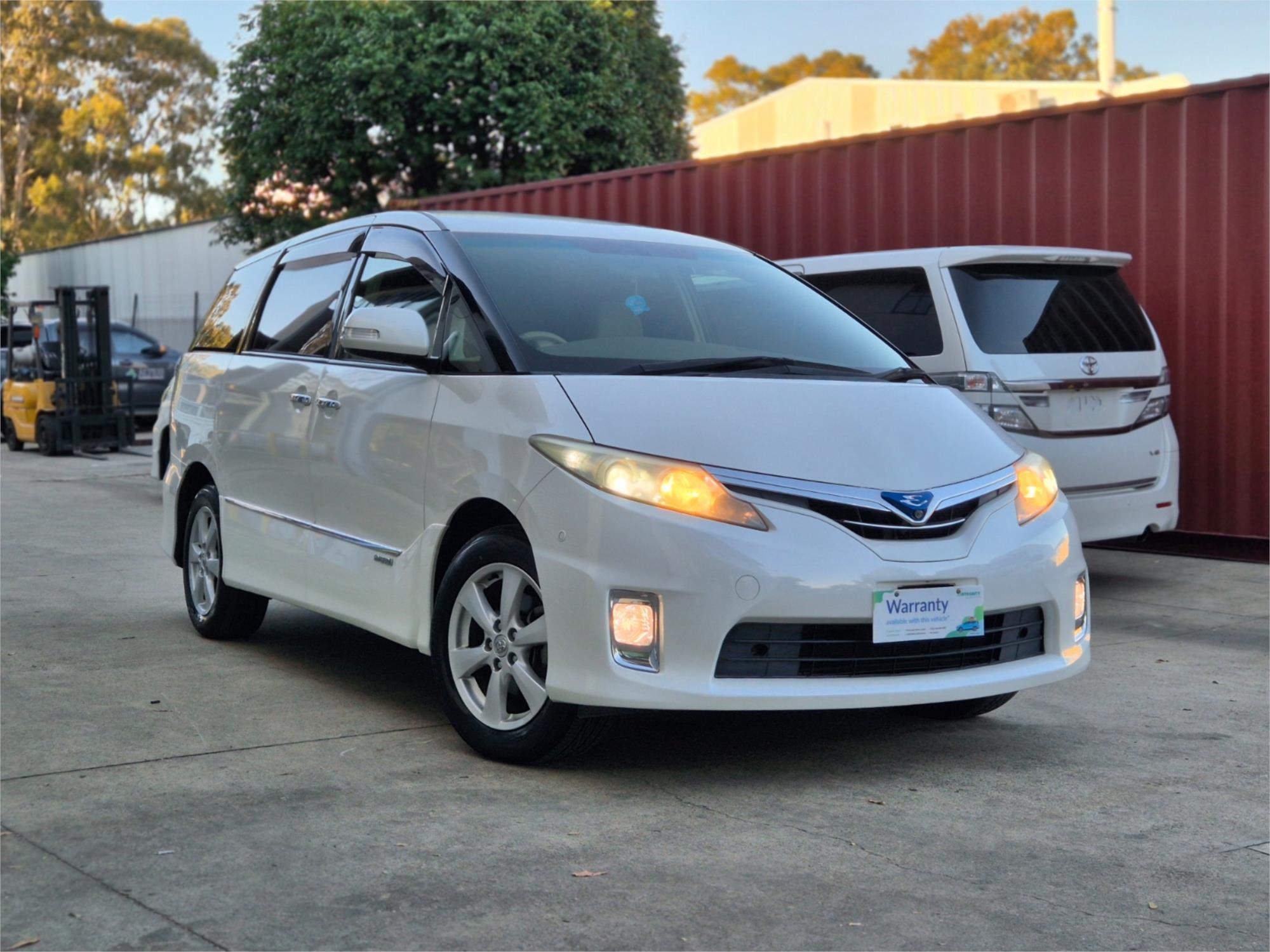 2012 Toyota Estima Hybrid, photo 3