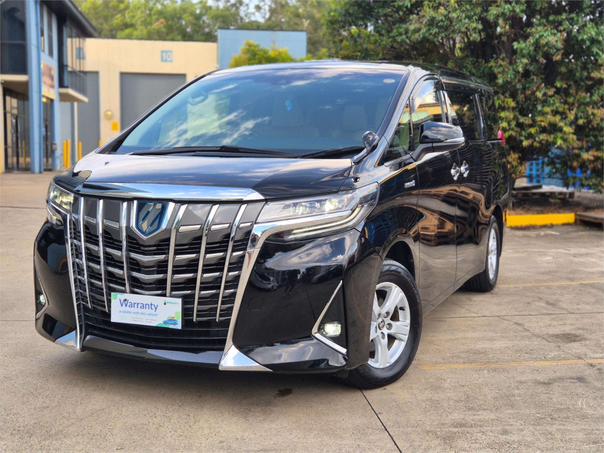 2021 Toyota Alphard Hybrid X, photo 4